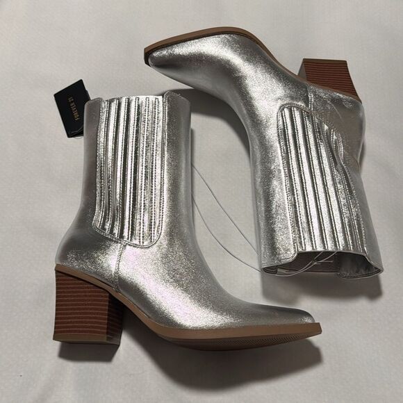 Silver Western Boots Womens 8 - Picture 1 of 4